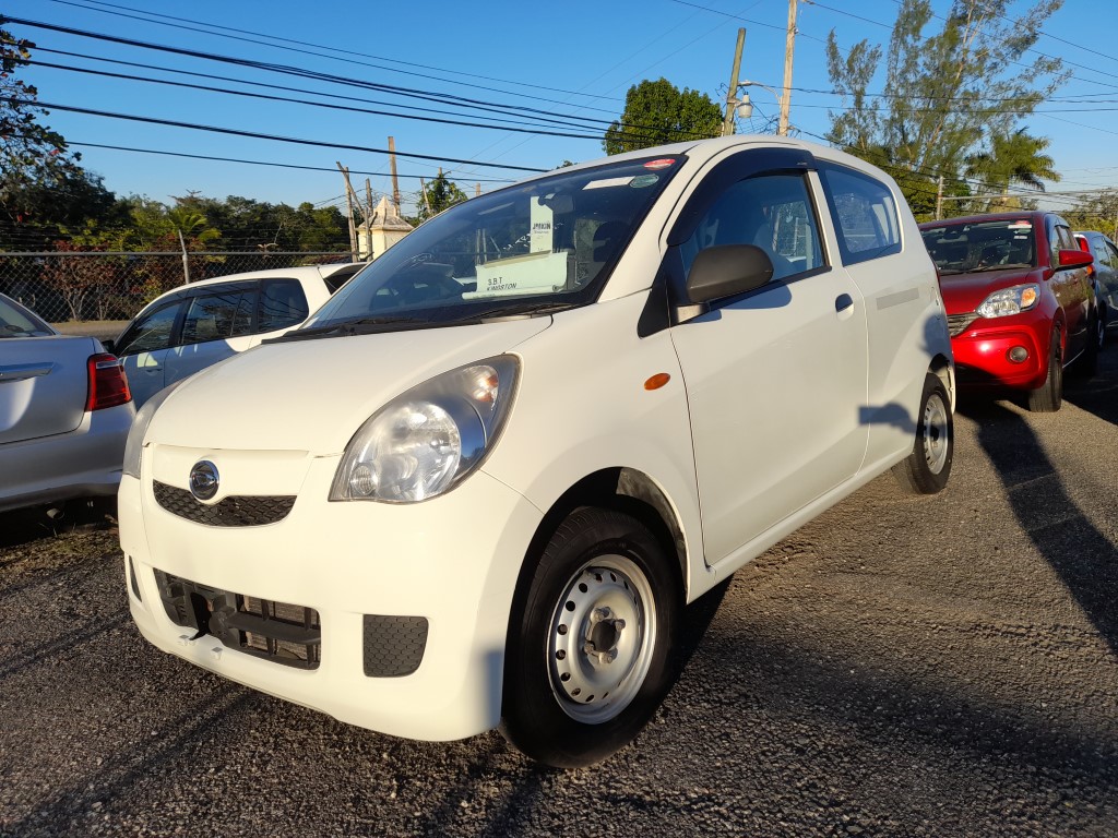 2017 Daihatsu Mira